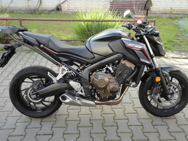 HONDA CB650F 