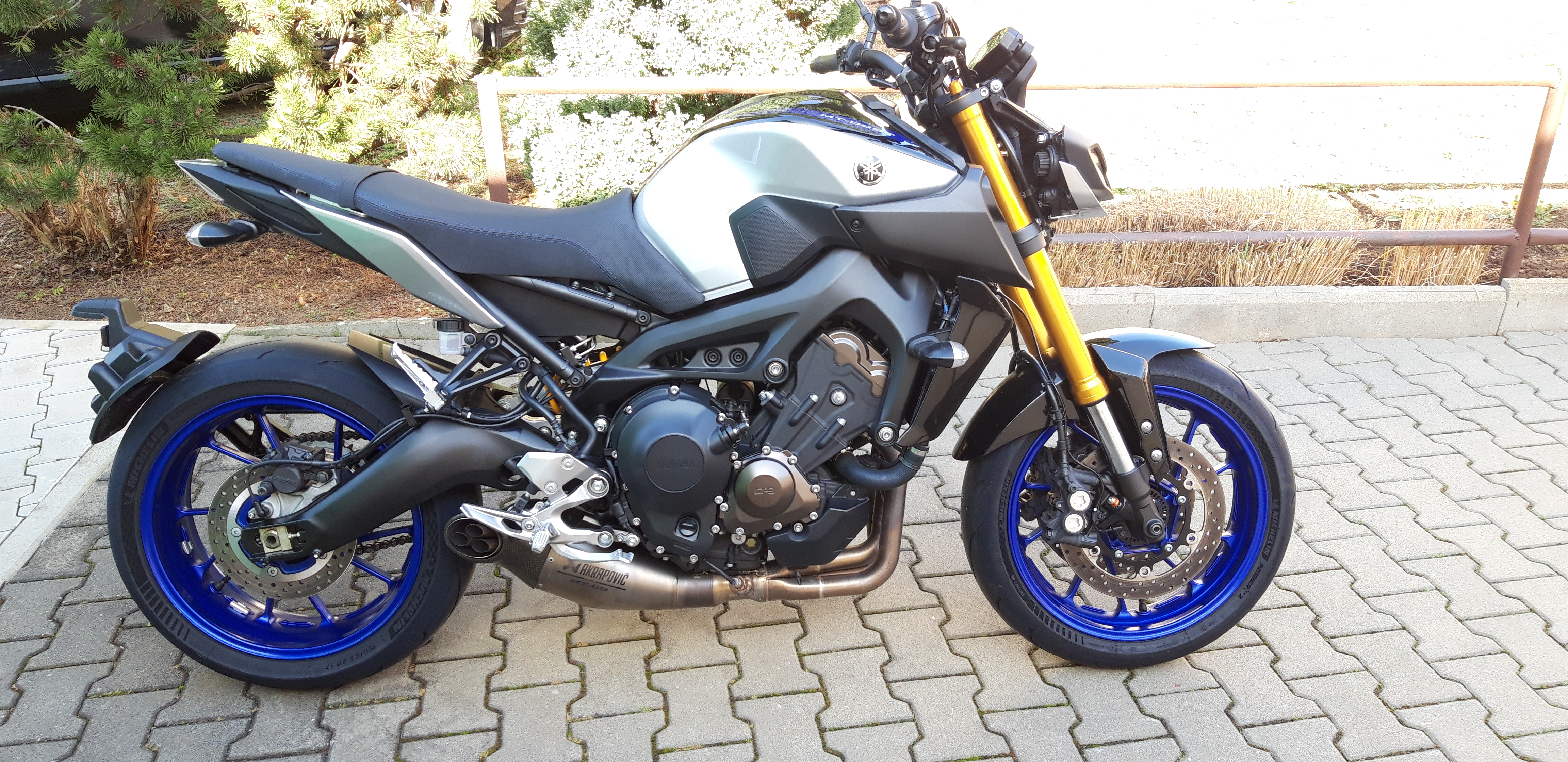 YAMAHA MT-09 SP