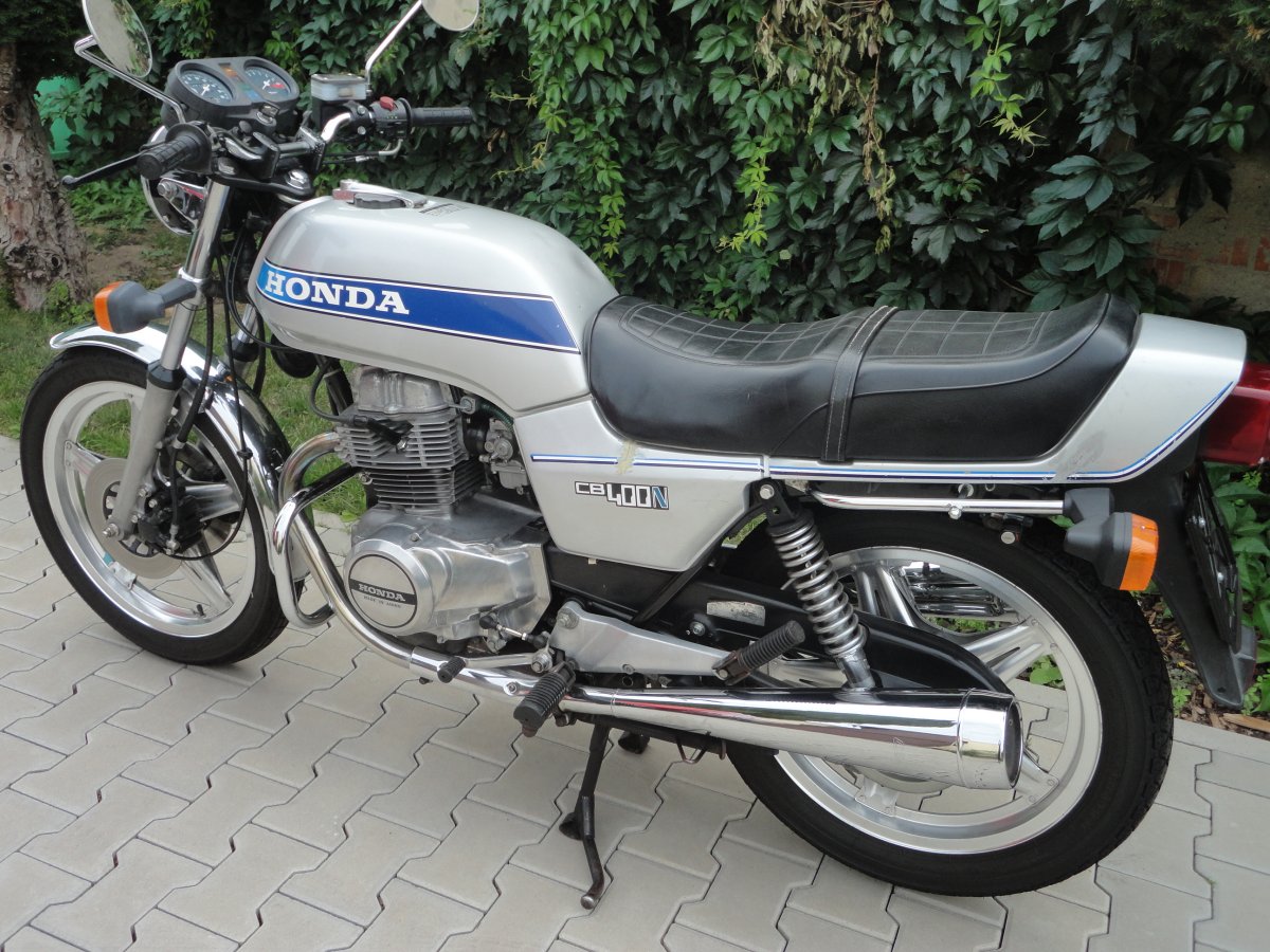 HONDA CB400N